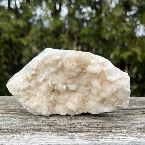 Stilbite - Picture 1 of 4